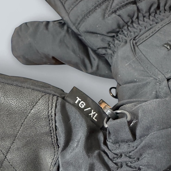 Auclair Insulated Winter Gloves | Black | Adult XL - Picture 4 of 5